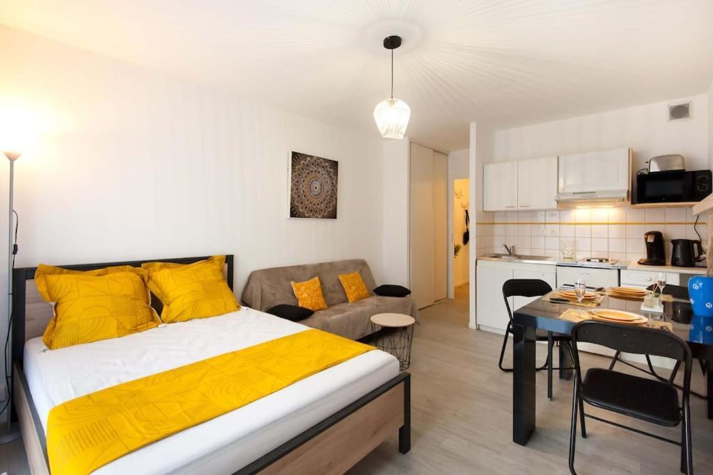 Apartmán Le Prestigieux Centre Gare Wifi Et Parking Gratuit Amiens Exteriér fotografie